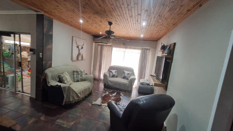 3 Bedroom Property for Sale in Sasolburg Free State